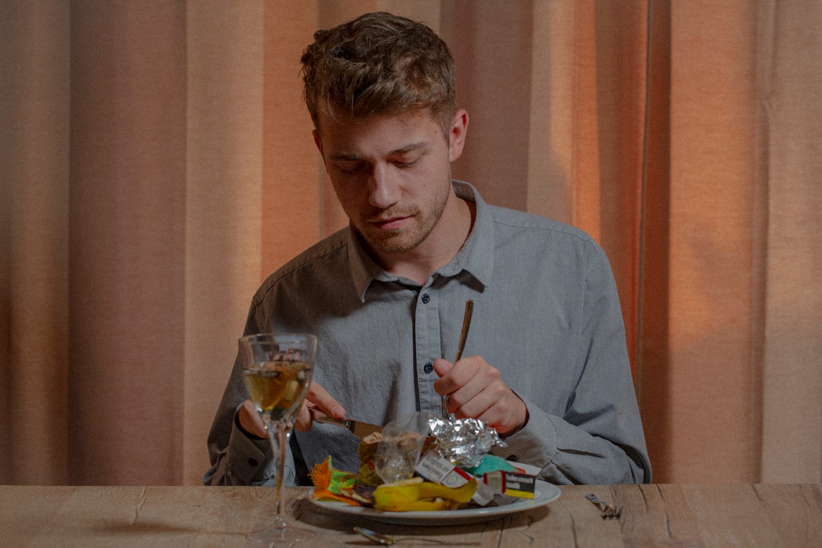 Vitaminas esenciales para hombres adultos
